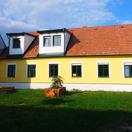 Pansiyon Gaestehaus Weinviertel - Niederoesterreich *